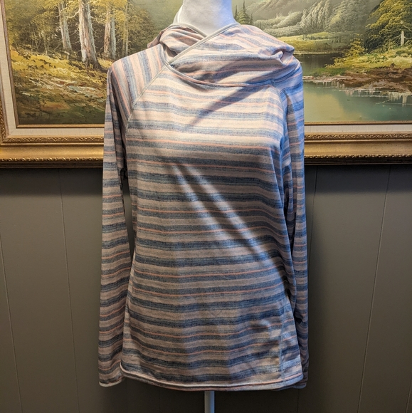 Patagonia Long Sleeve Hooded Top L - Picture 3 of 10